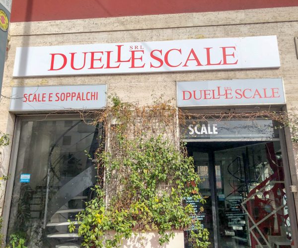 Duelle scale showroom Milano